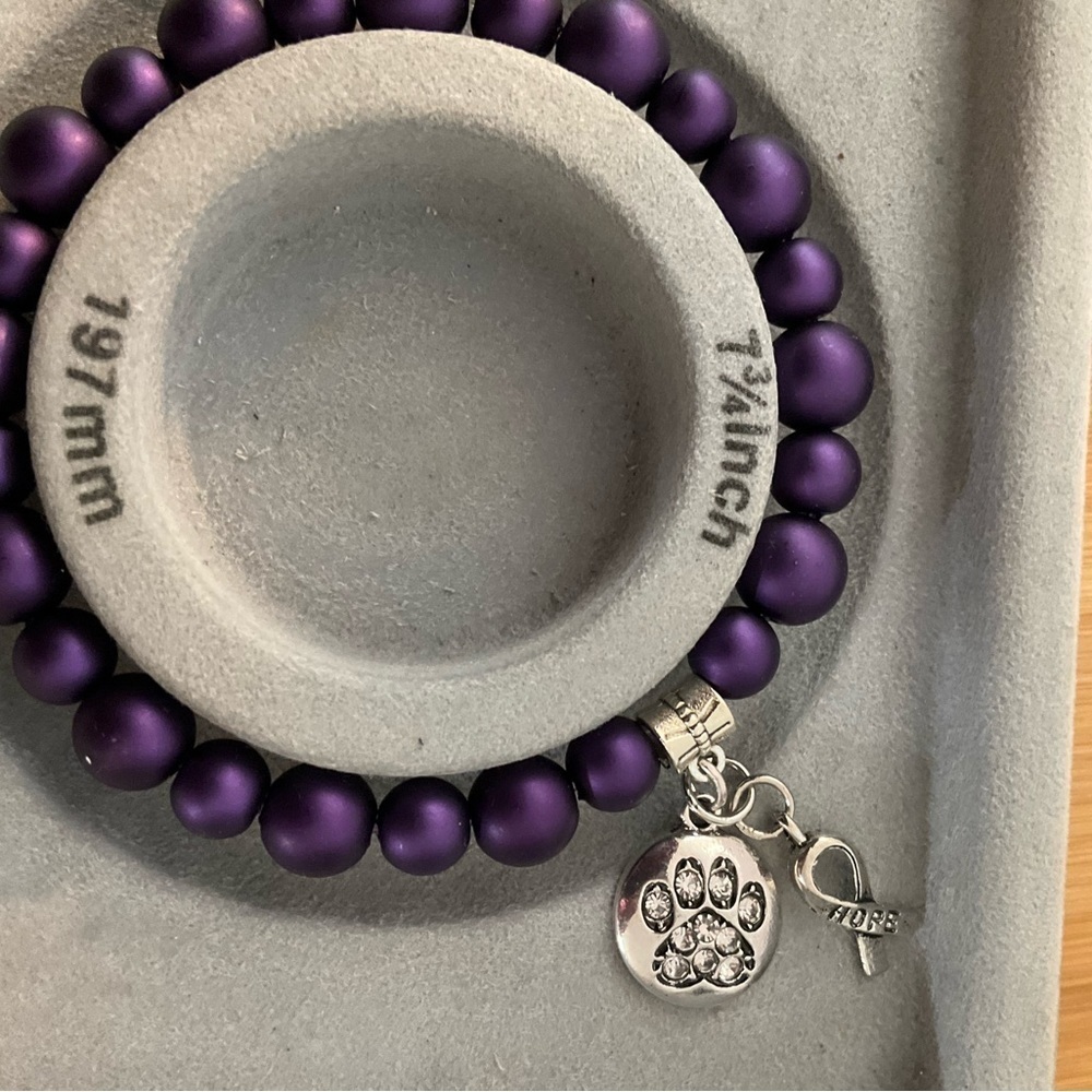Hand Crafted Awareness Bracelet Purple Animal Abuse Charms-Hope Paw Print - Picture 5 of 8